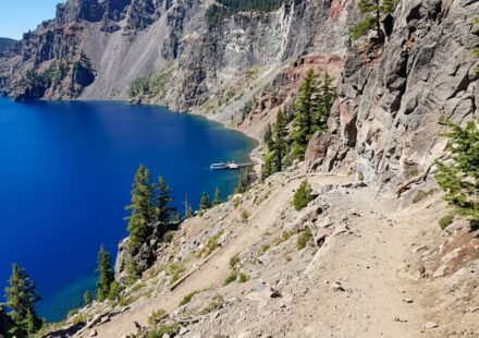 Best Hikes in Crater Lake National Park