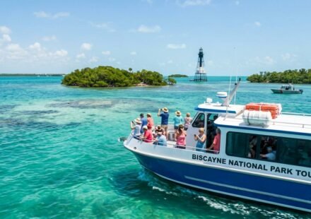 Boat to Biscayne National Park